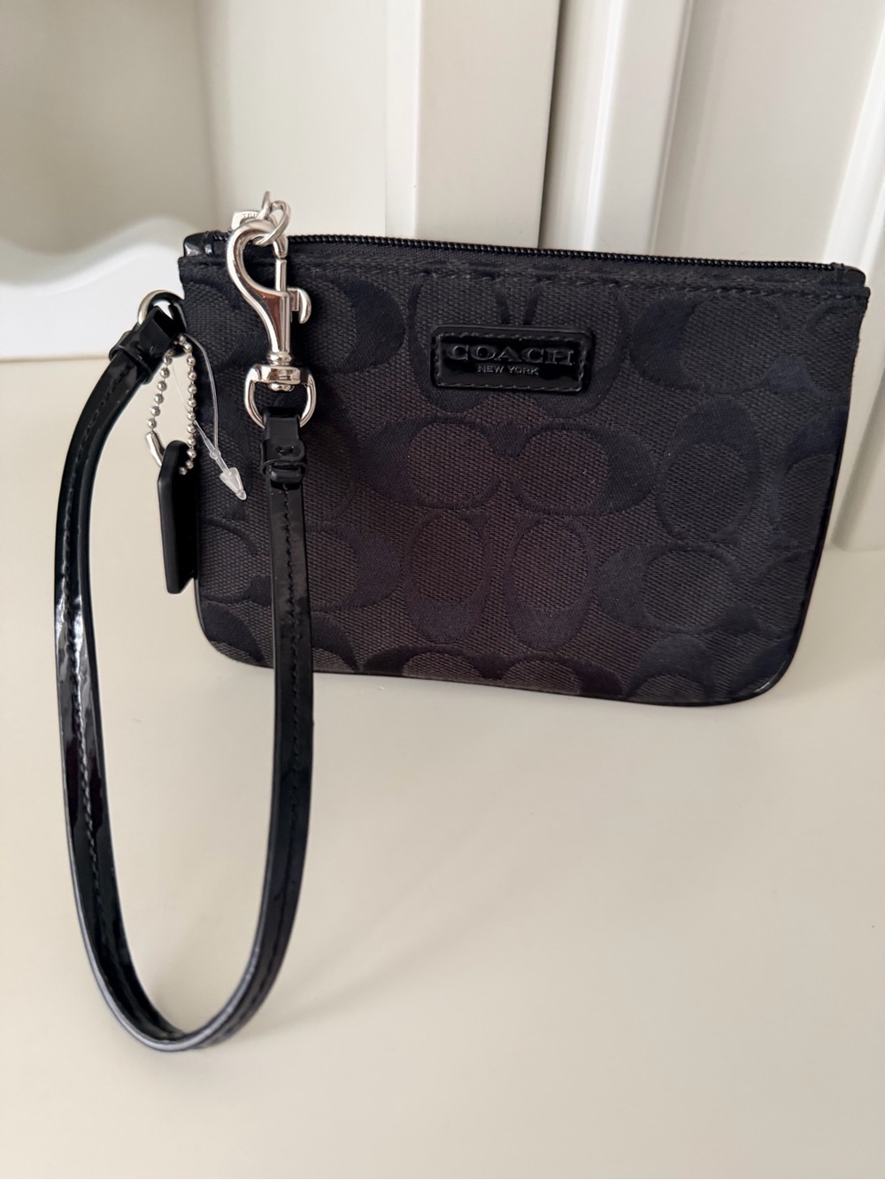 Vintage Y2K 2000’S COACH Classic Black Monogram CC Patent Wristlet BRAND NEW